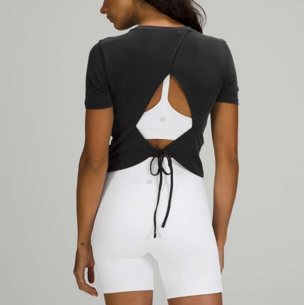 Lululemon Open Tie-Back Short Sleeve Black